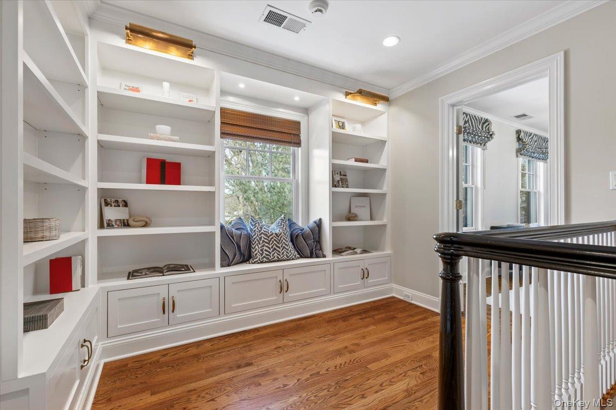 10 Hickory Drive Rye, NY 10580 - Photo 11 of 29