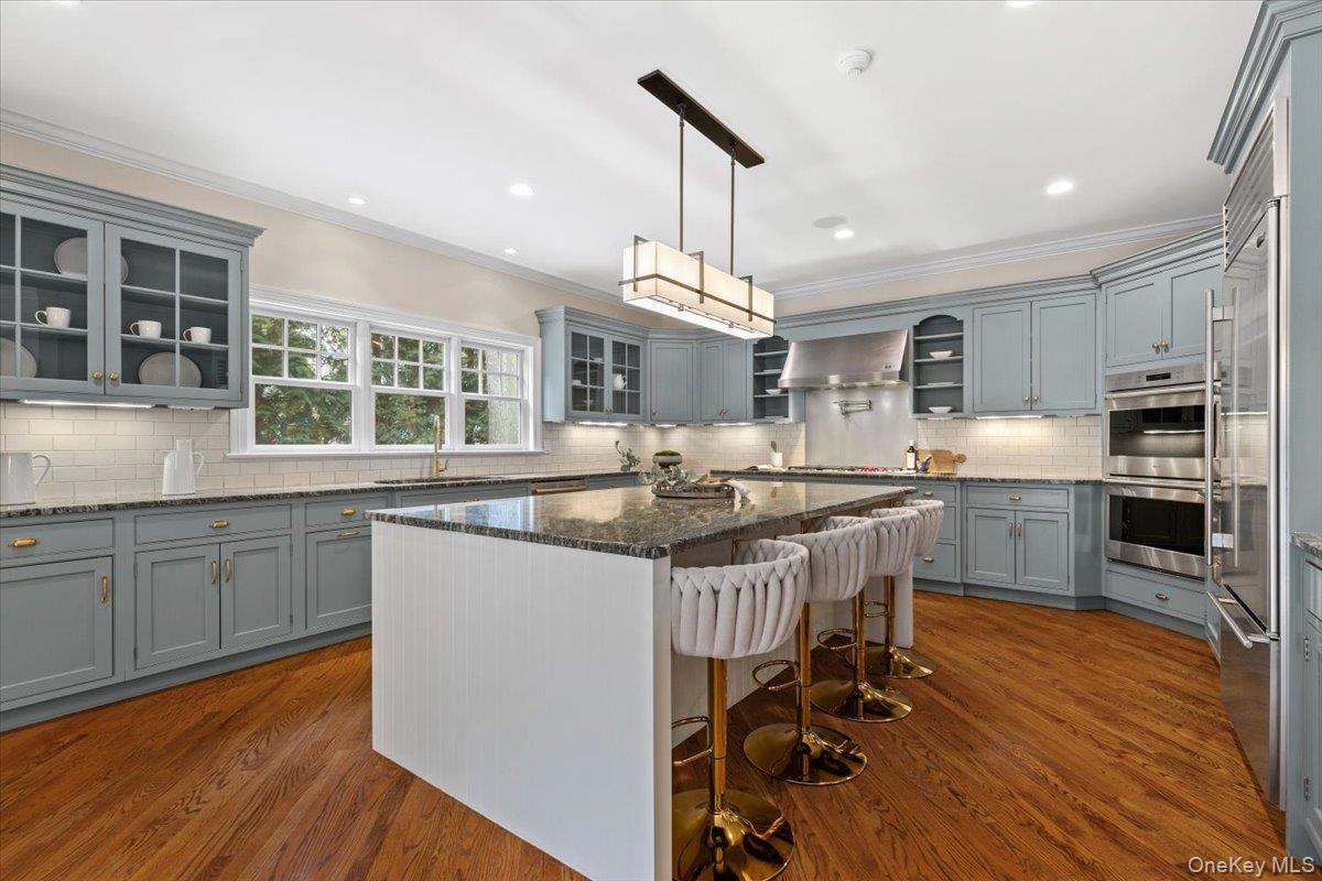 10 Hickory Drive Rye, NY 10580 - Photo 7 of 29