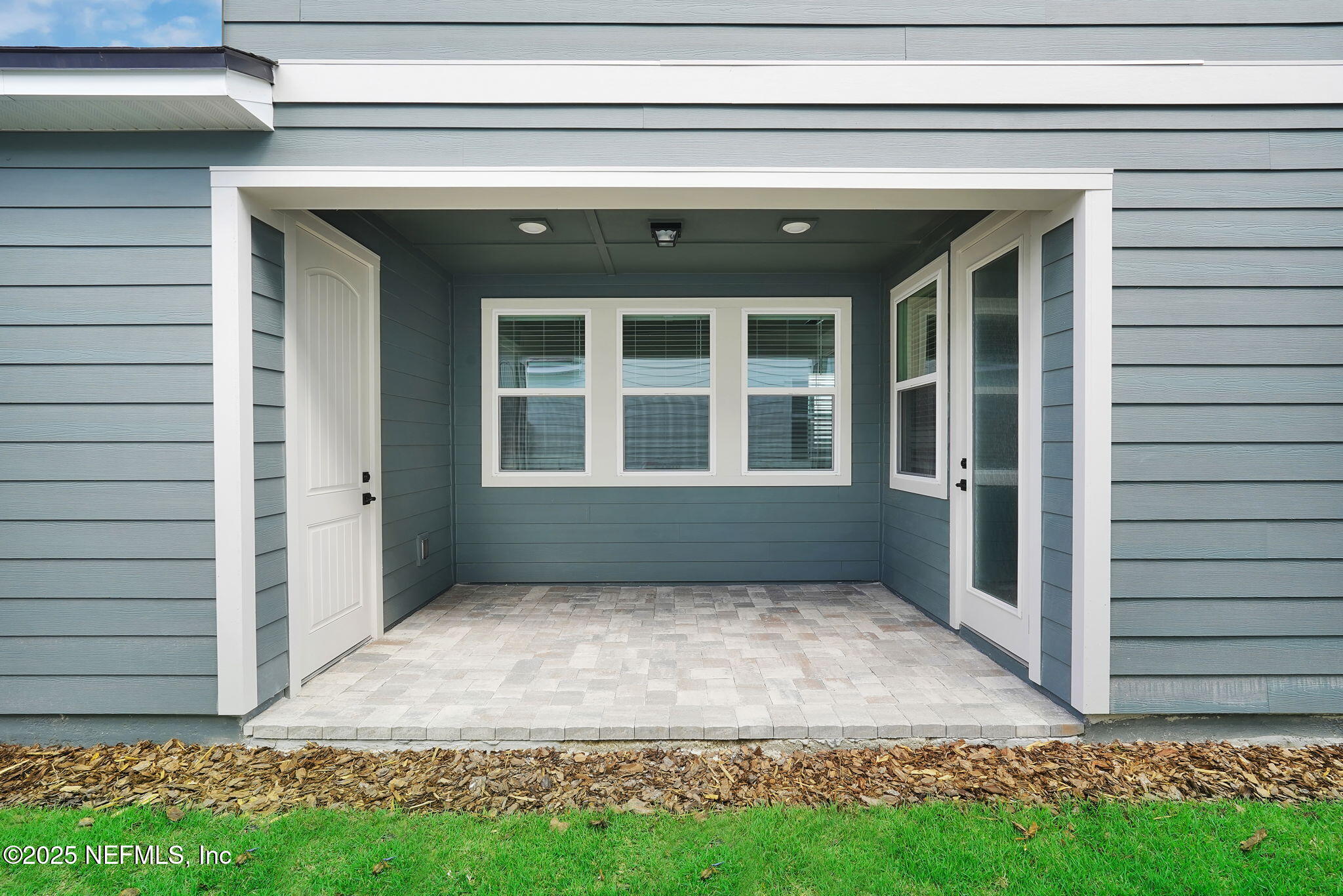 540 Stillwater Lane Yulee, FL 32097 - Photo 20 of 32 Juniper Covered Lanai
