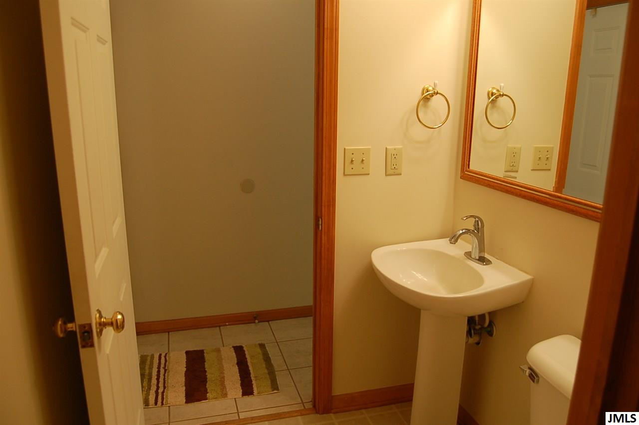 5540 Rogers Road Parma, MI 49269 - Photo 17 of 36 Photo 17