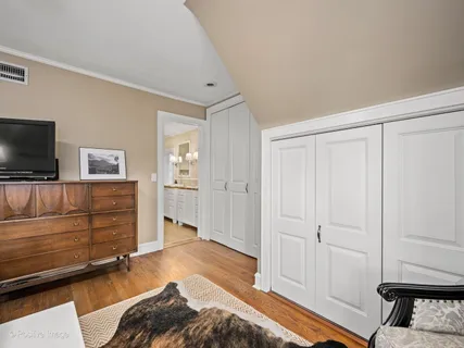 $1,050,000 | 2124 West Eastwood Avenue, Chicago, IL 60625