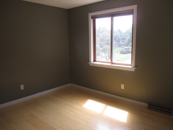 231 Sawmill Road West Springfield, MA 01089 - Photo 14 of 17