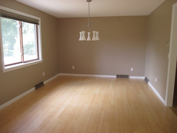 231 Sawmill Road West Springfield, MA 01089 - Photo 3 of 17
