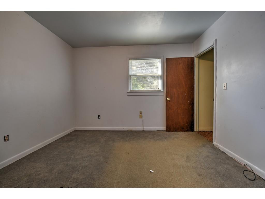 239 Chinquapin Road Erwin, TN 37650 - Photo 27 of 34 Photo 27