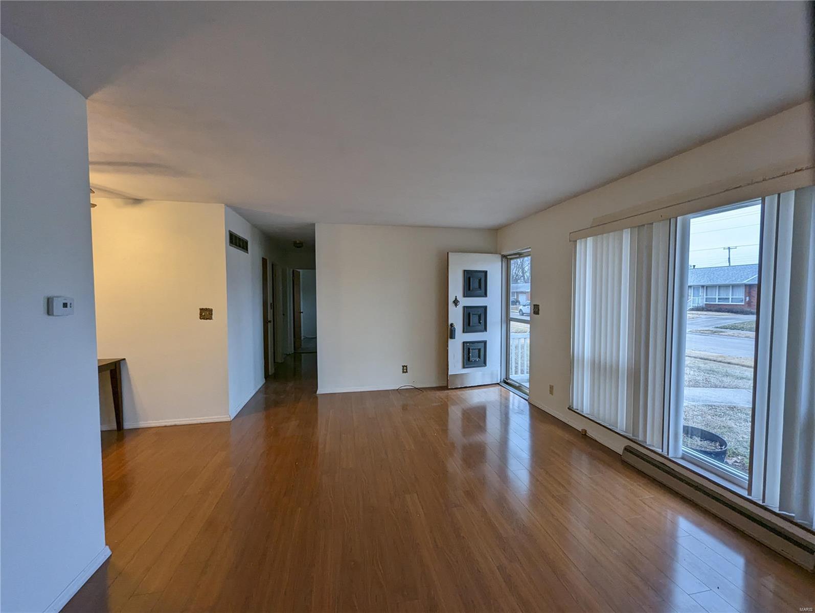 2811 Sunset Drive Granite City, IL 62040 - Photo 3 of 14