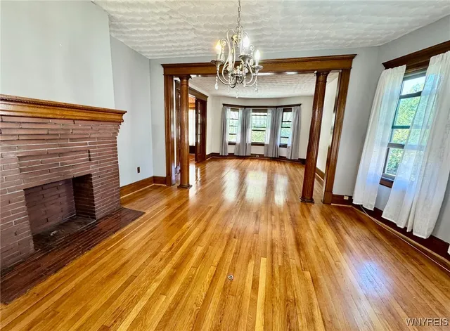 $1,800 | 63 Claremont Avenue, Buffalo, NY 14222