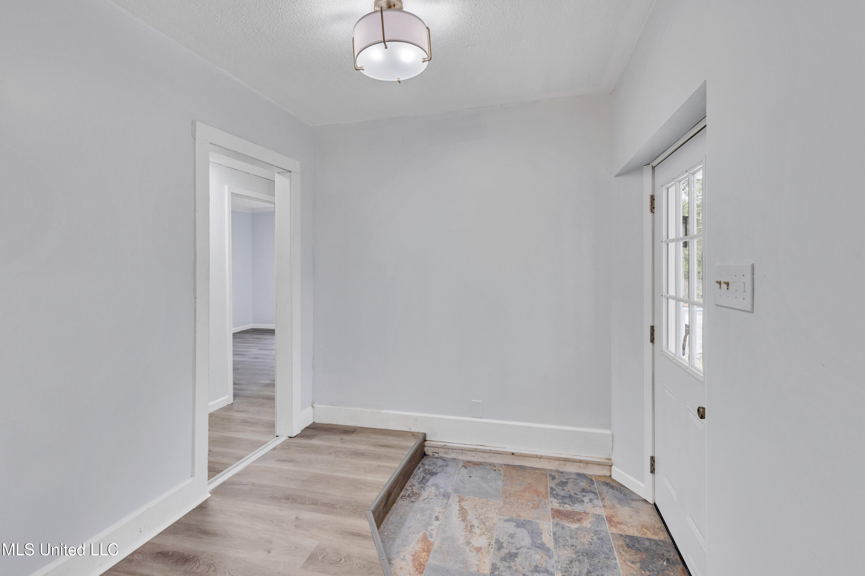 3519 Azalea Street Moss Point, MS 39563 - Photo 21 of 35 3519AzaleaSt-7