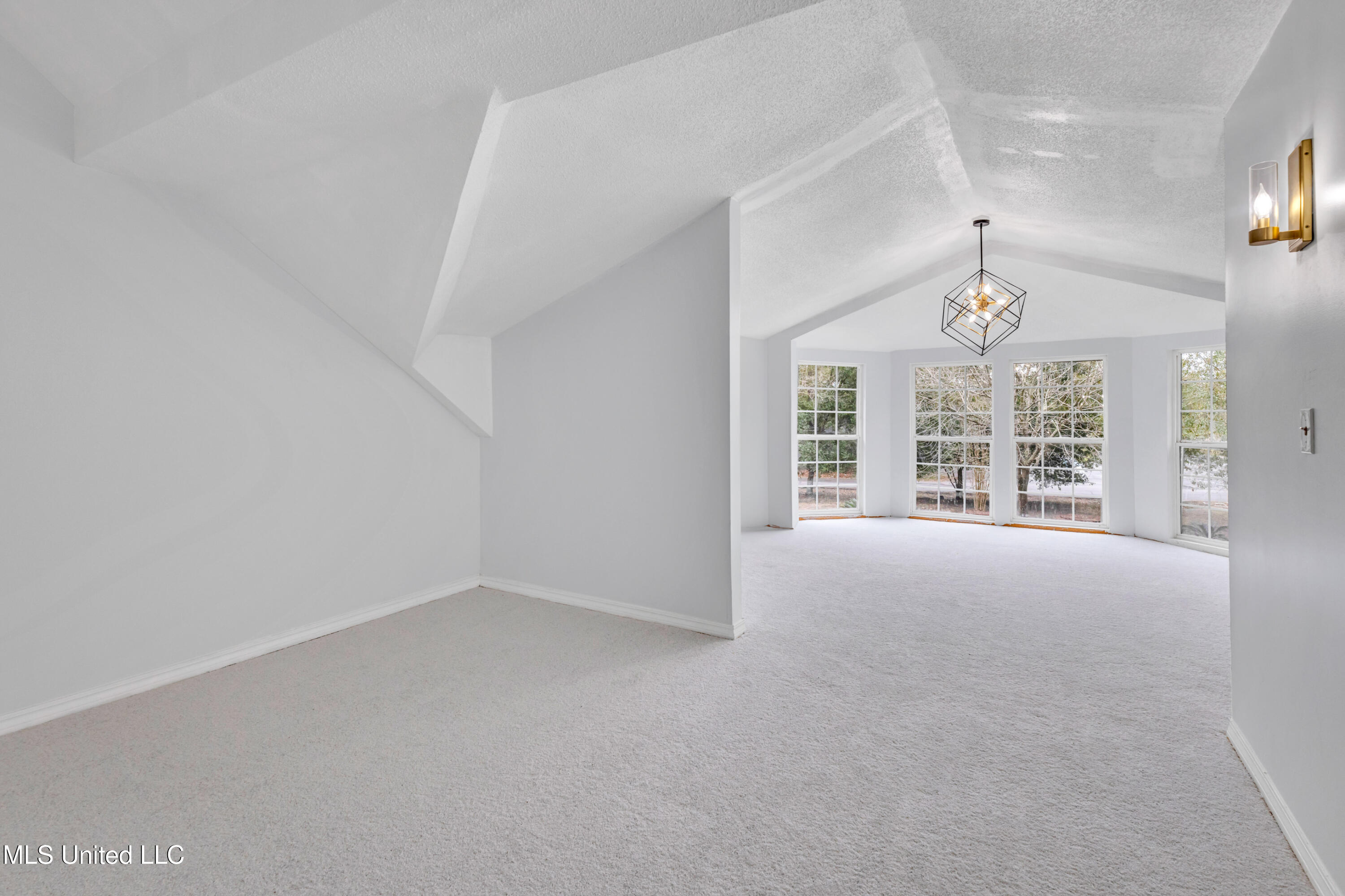 3519 Azalea Street Moss Point, MS 39563 - Photo 27 of 35 3519AzaleaSt-34