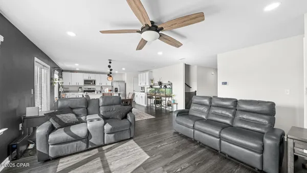 $3,000 | 217 Hodges Bayou Plantation Boulevard, Southport, FL 32409