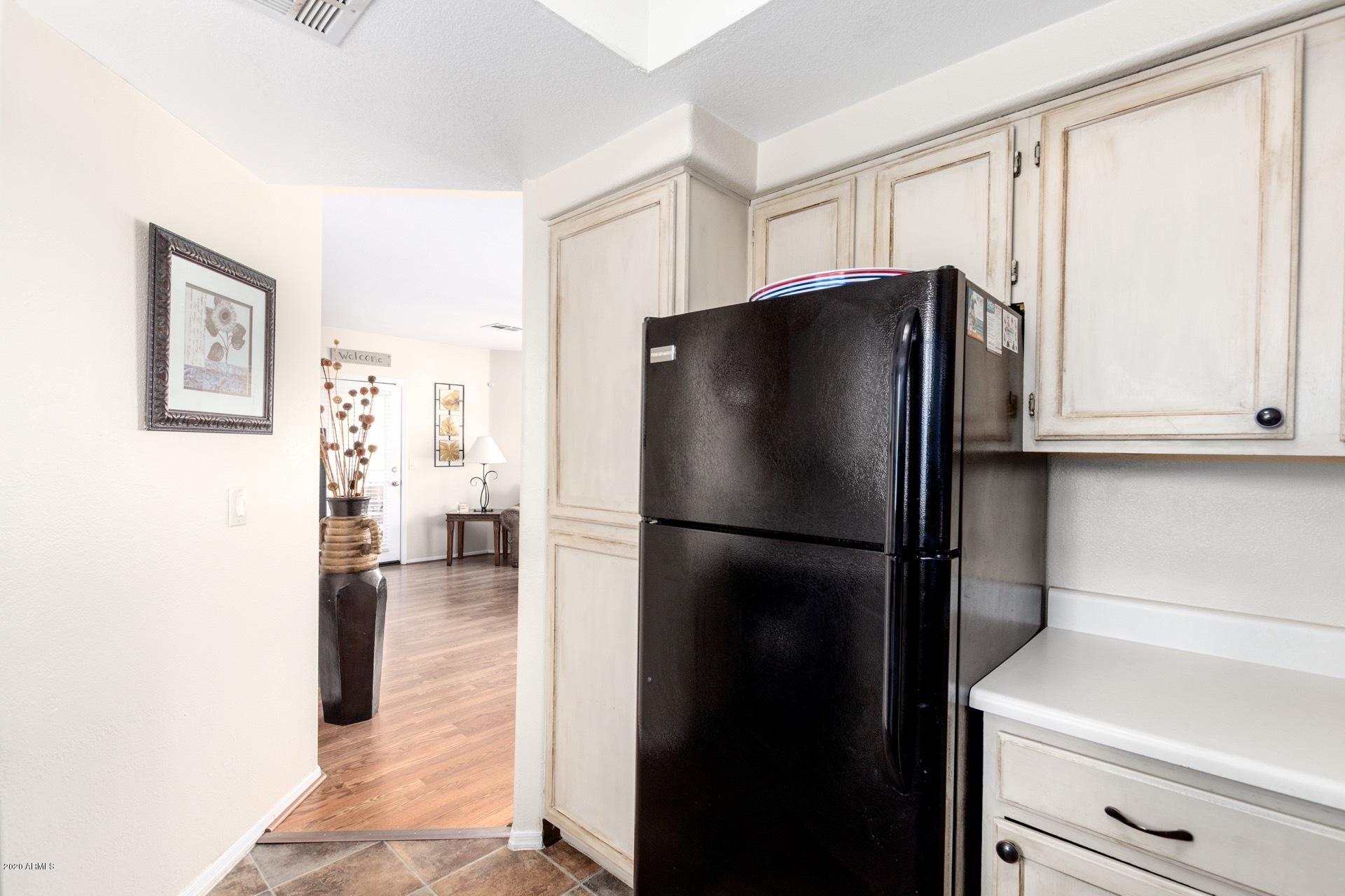 1825 West Ray Road, Unit 2136 Chandler, AZ 85224 - Photo 18 of 32 Kitchen 3