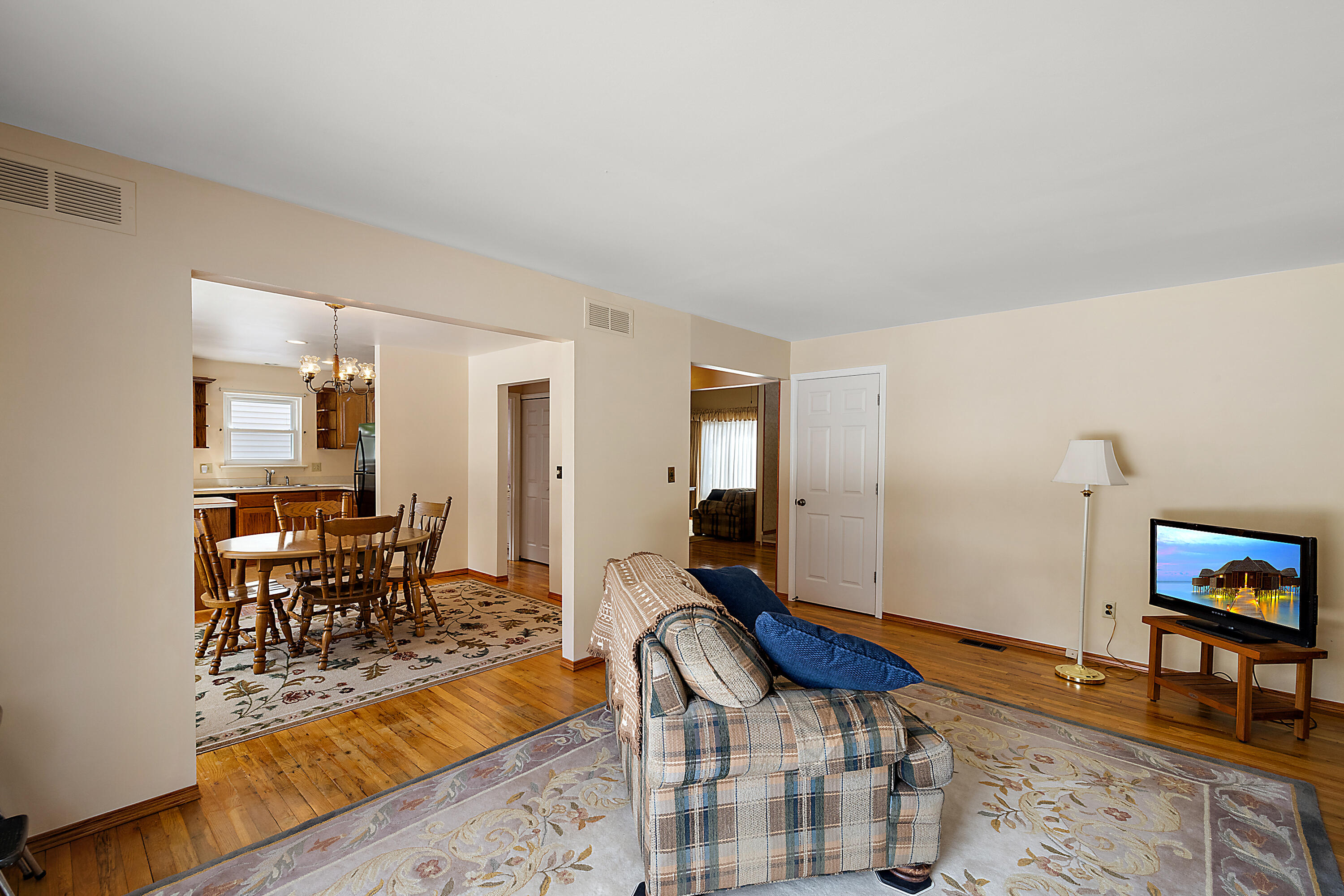 42388 Park Ridge Road Novi, MI 48375 - Photo 13 of 41 42388 Park Ridge -19