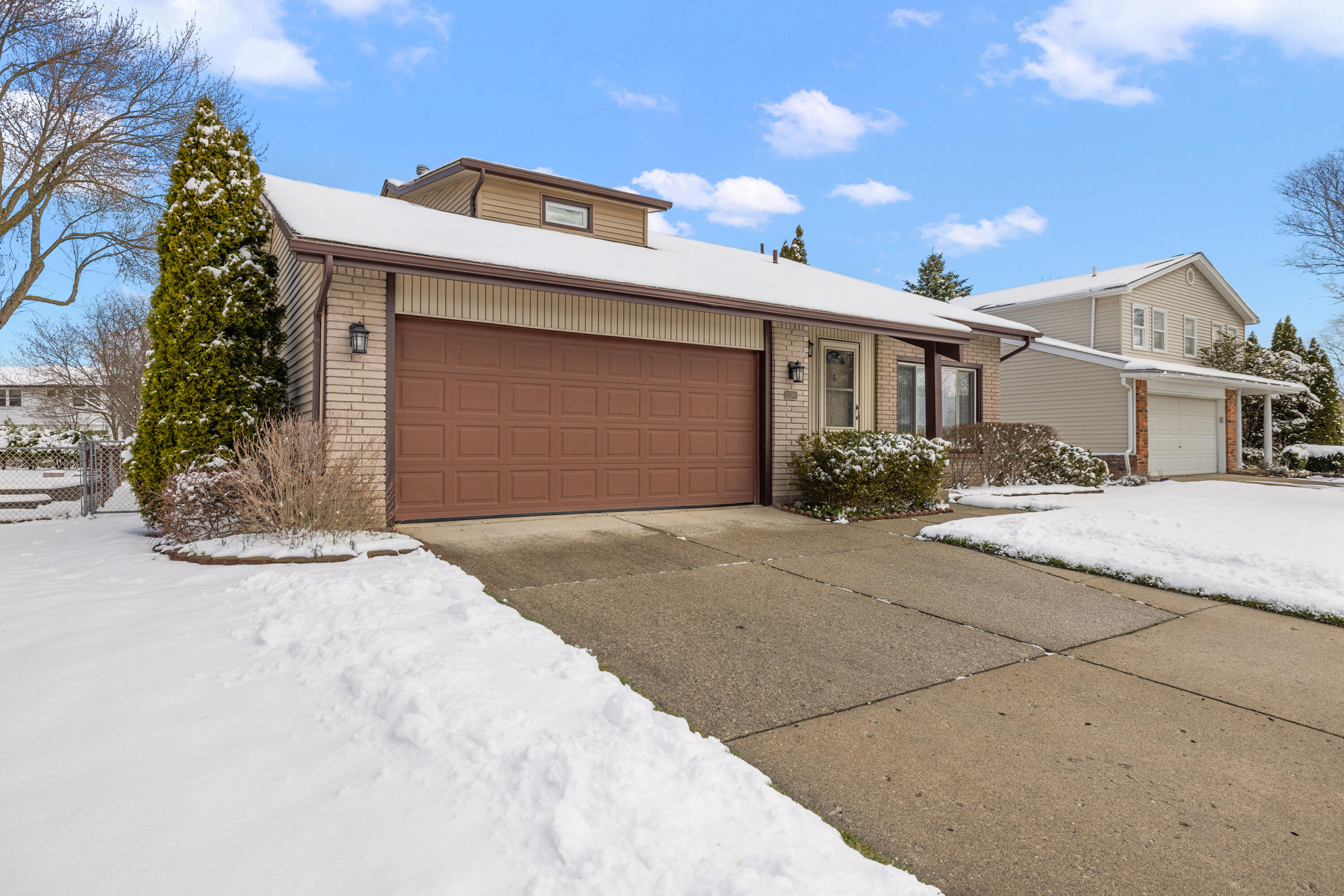 42388 Park Ridge Road Novi, MI 48375 - Photo 3 of 41 42388 Park Ridge -4