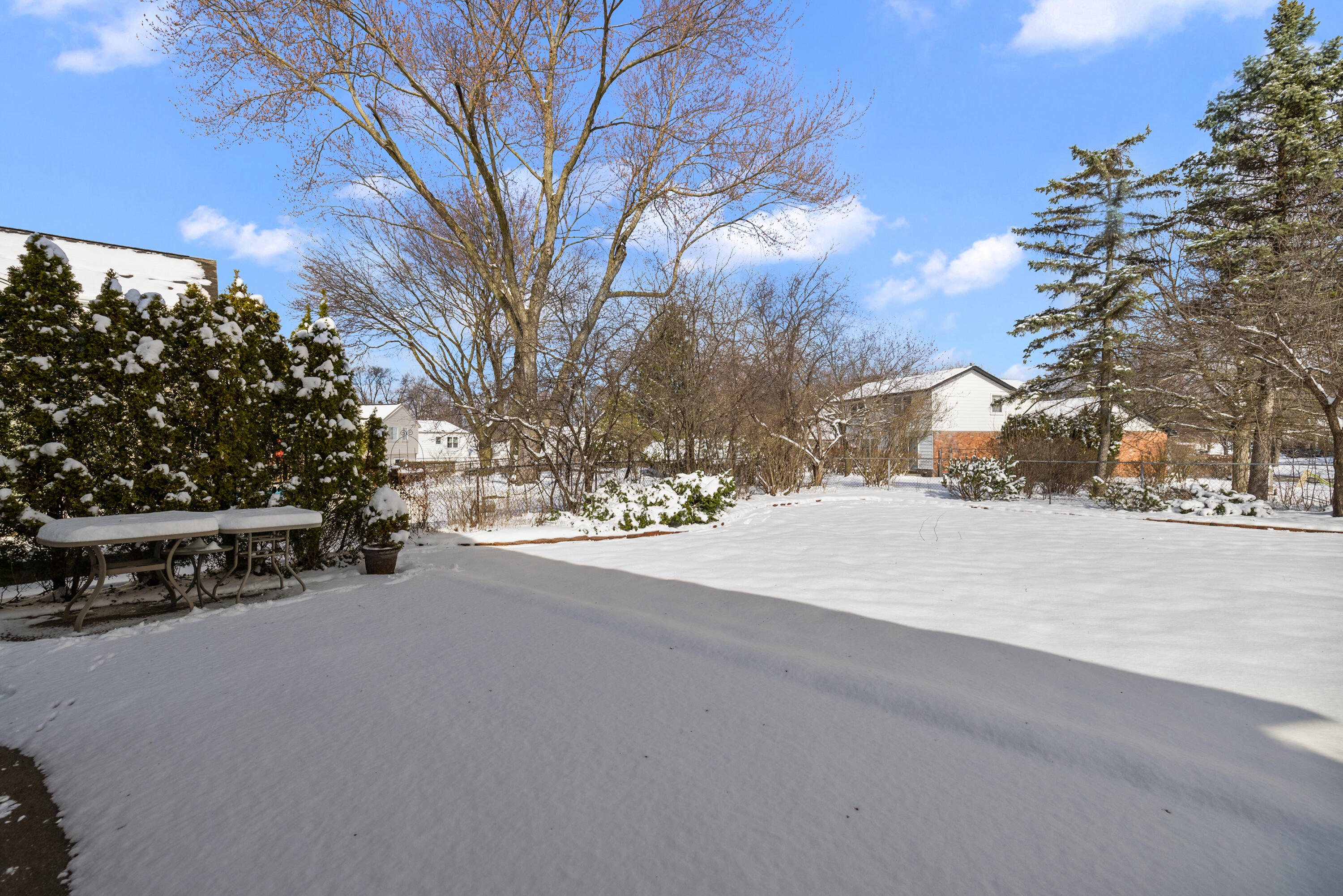 42388 Park Ridge Road Novi, MI 48375 - Photo 7 of 41 42388 Park Ridge -11