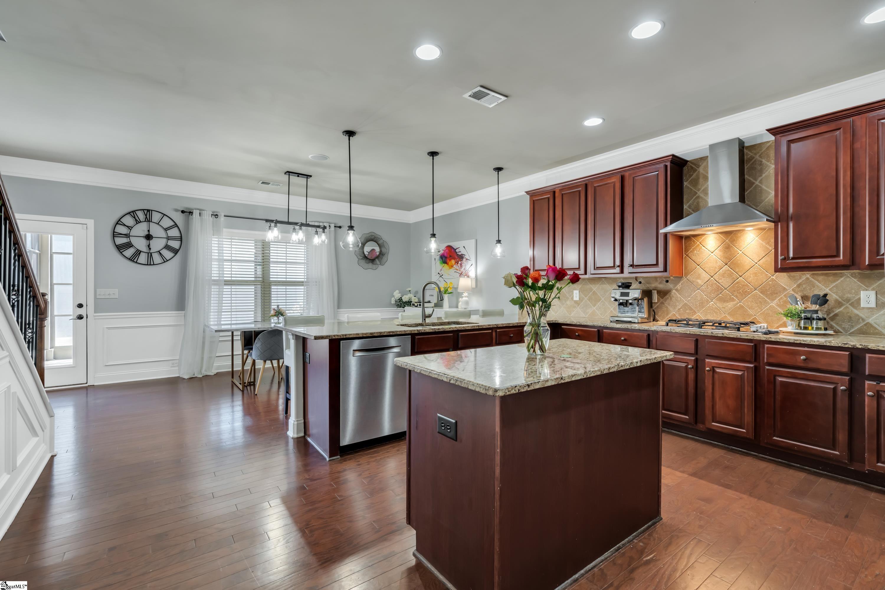 343 Abby Circle Greenville, SC 29607 - Photo 5 of 26