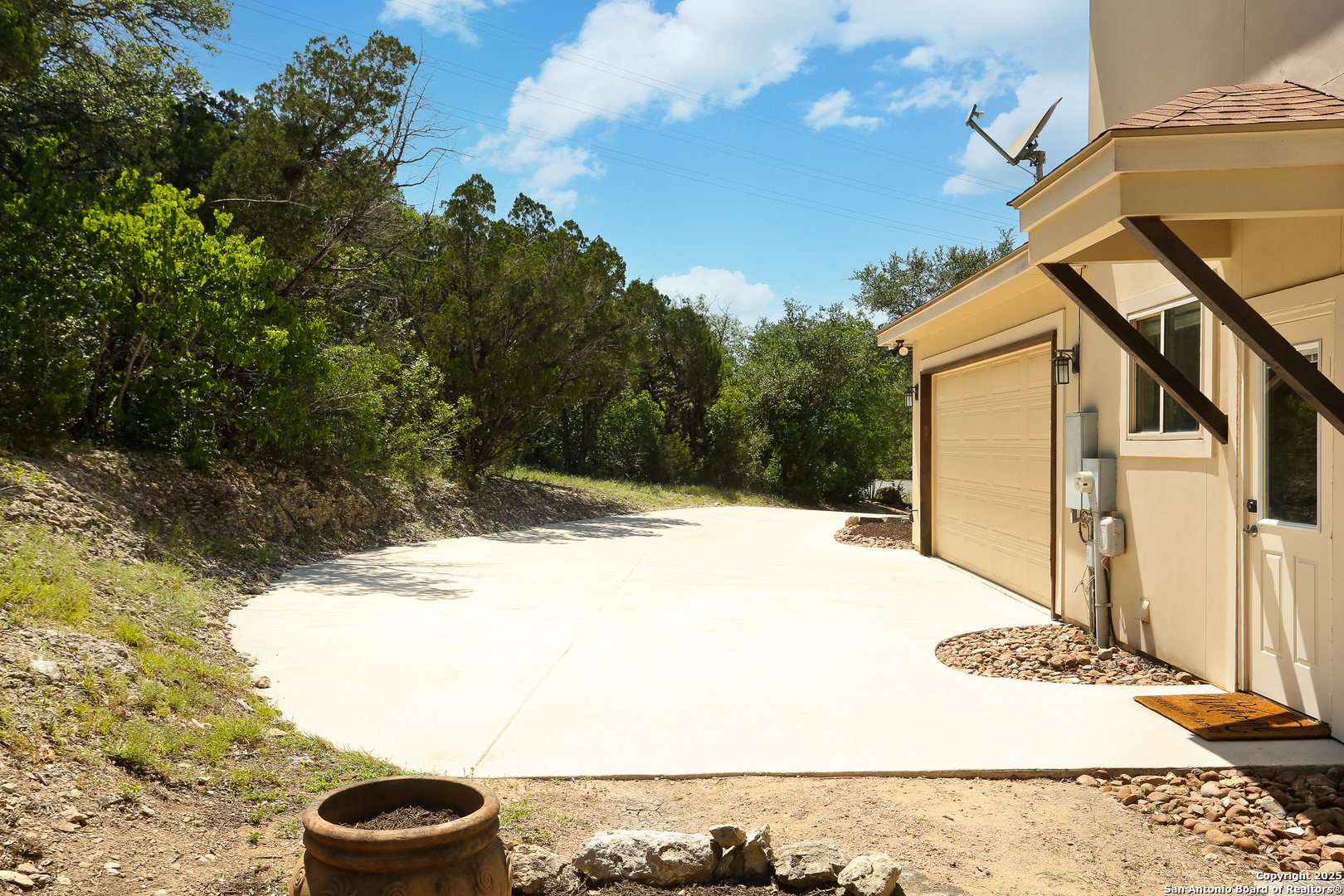 12302 Calvert Helotes, TX 78023 - Photo 33 of 43