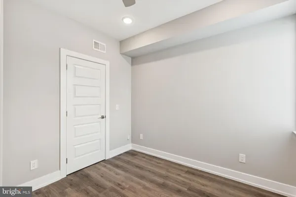 an empty room with closet