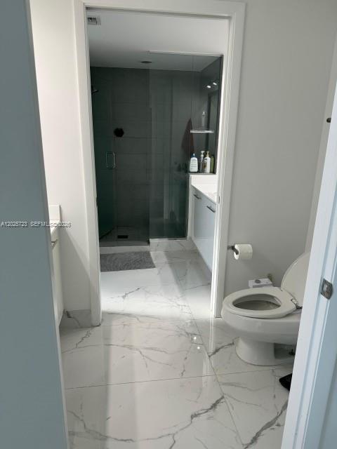 92 Southwest 3rd Street, Unit 2109 Miami, FL 33130 - Photo 6 of 8