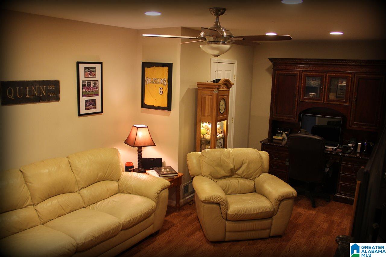 925 6th Way, Unit 3 Pleasant Grove, AL 35127 - Photo 10 of 26