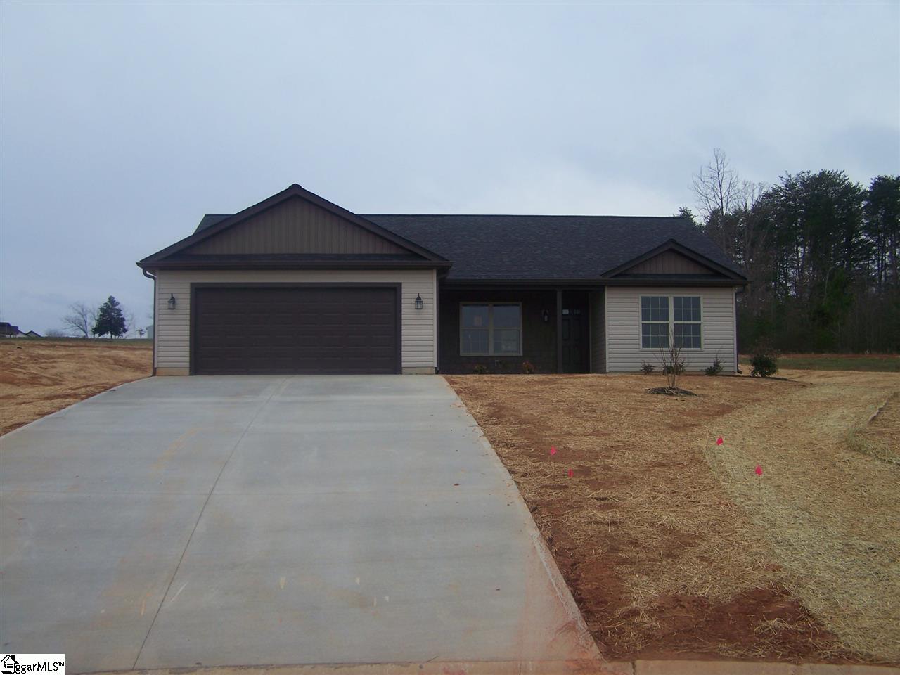 607 Brecken Court Inman, SC 29349 - Photo 1 of 5 Gallery Image 1