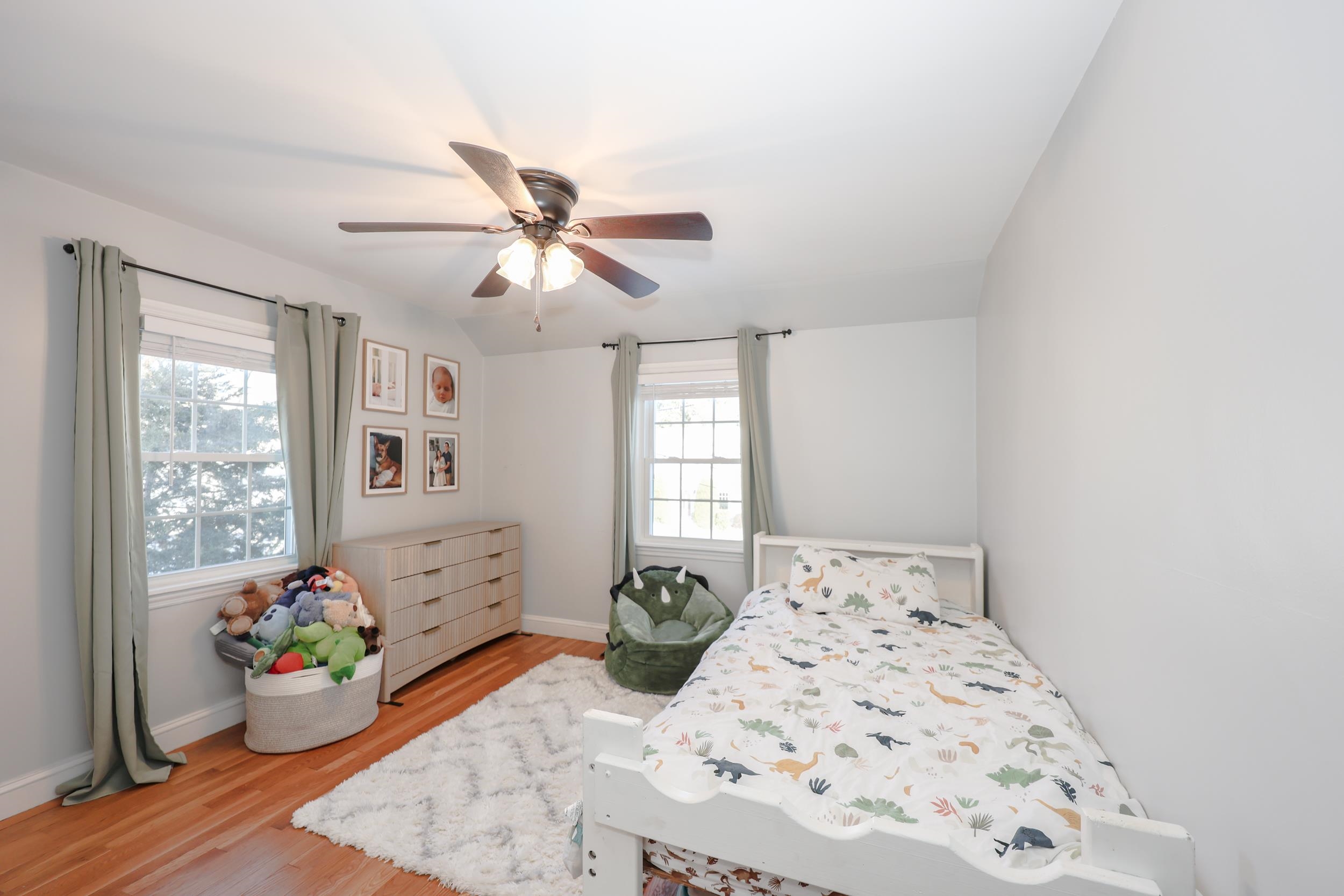 288 Oak Street Manchester, NH 03104 - Photo 30 of 49