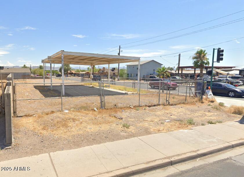 1421 w buckeye 2photo