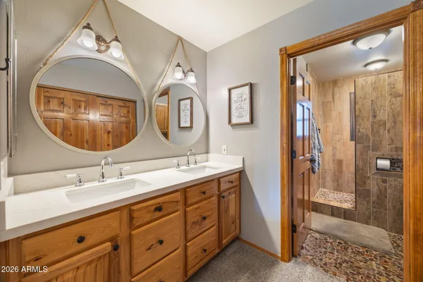 $469,000 | 2654 Palomino Trail, Overgaard, AZ 85933