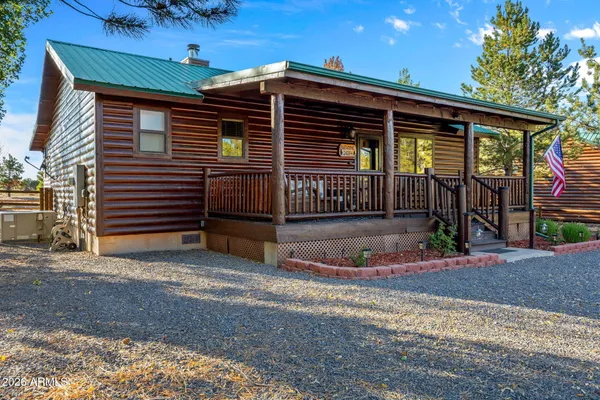 $469,000 | 2654 Palomino Trail, Overgaard, AZ 85933