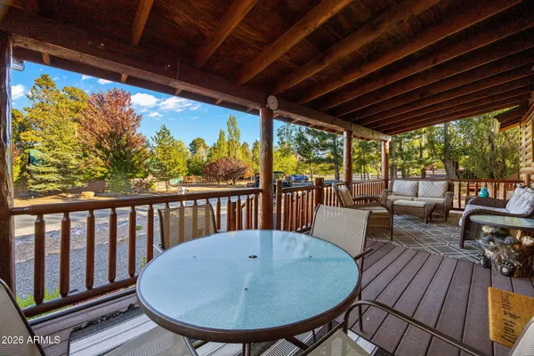 $469,000 | 2654 Palomino Trail, Overgaard, AZ 85933