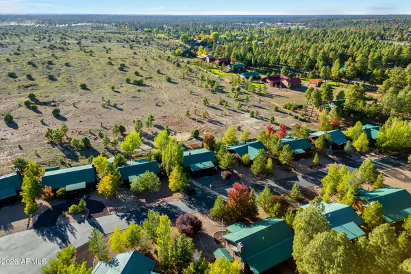 $469,000 | 2654 Palomino Trail, Overgaard, AZ 85933
