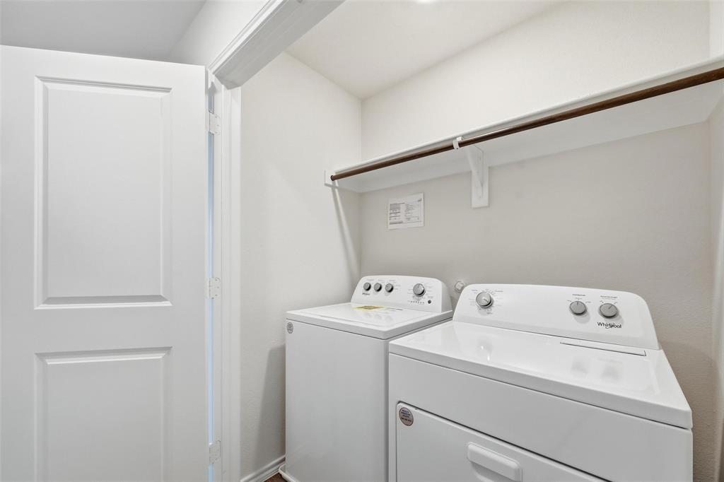 6016 Primrose Road Princeton, TX 75407 - Photo 16 of 23 a utility room with dryer and washer