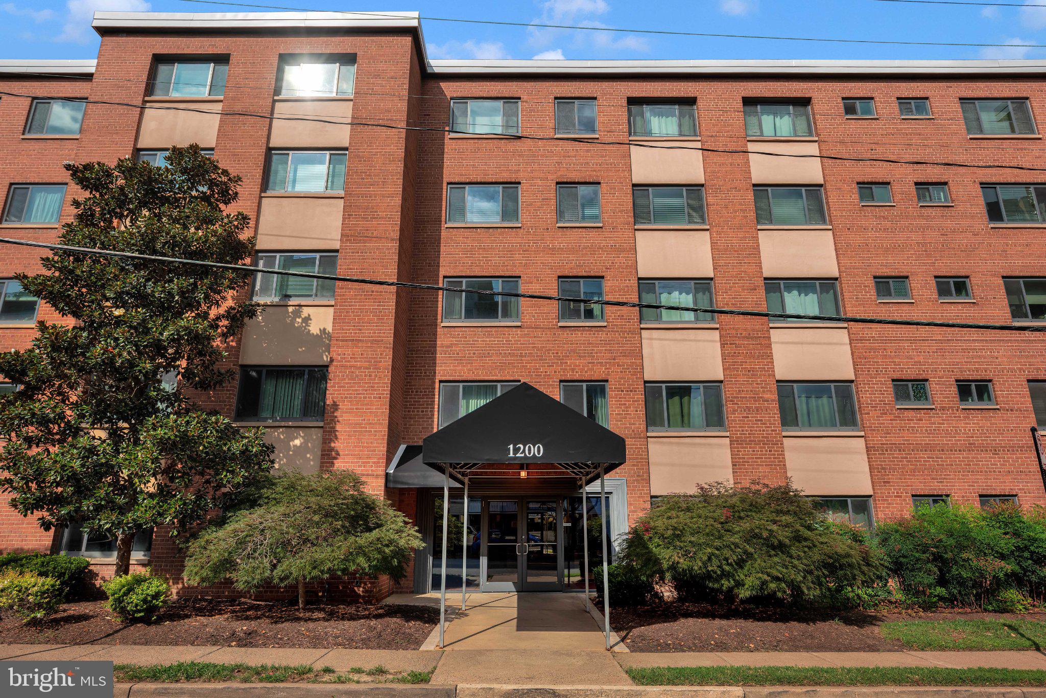 1200 South Arlington Ridge Road, Unit 608 Arlington, VA 22202 - Photo 28 of 39 The Cavendish in Arlington