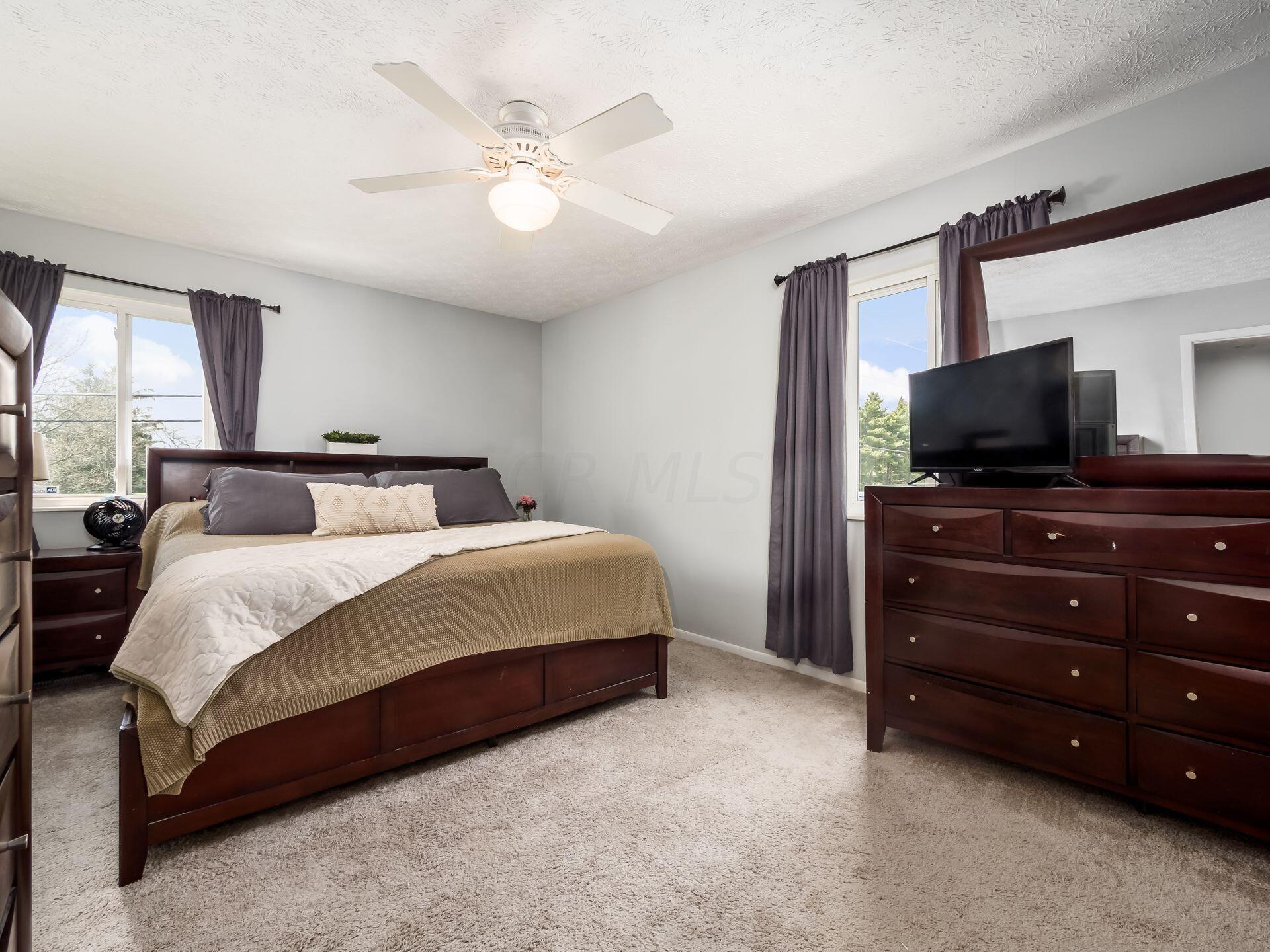 5218 Dierker Road, Unit B Columbus, OH 43220 - Photo 19 of 30 Master Bedroom