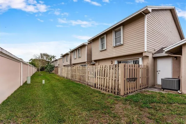 $3,000 | 12256 Northwest 36th Place, Sunrise, FL 33323