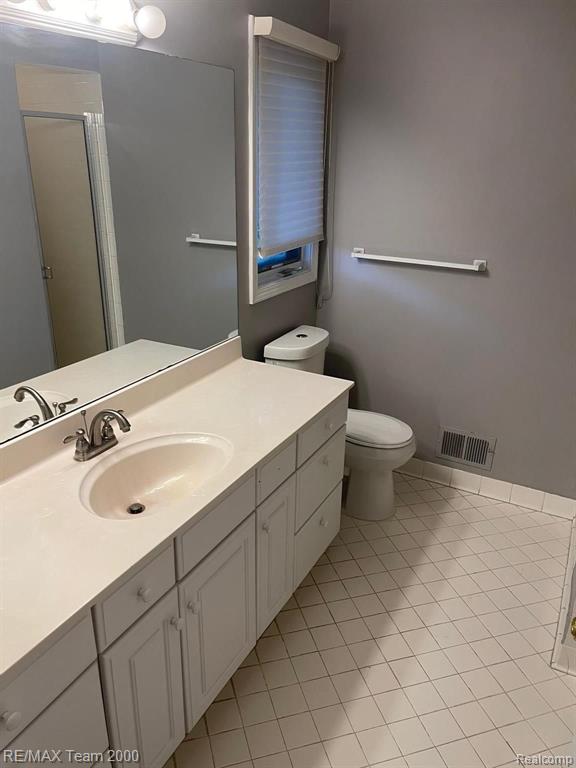 800 North Beech Daly Road Dearborn Heights, MI 48127 - Photo 14 of 26