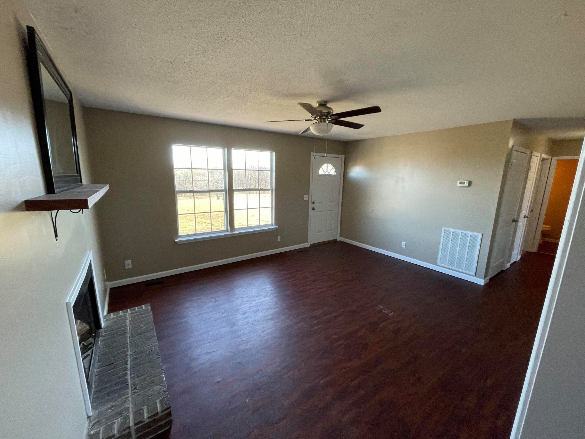 2391 Chester Harris Road Woodlawn, TN 37191 - Photo 5 of 15 Gallery Image 5