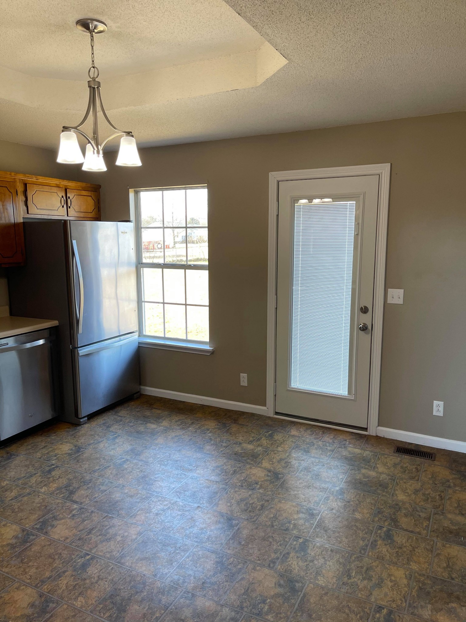 2391 Chester Harris Road Woodlawn, TN 37191 - Photo 7 of 15 Gallery Image 7