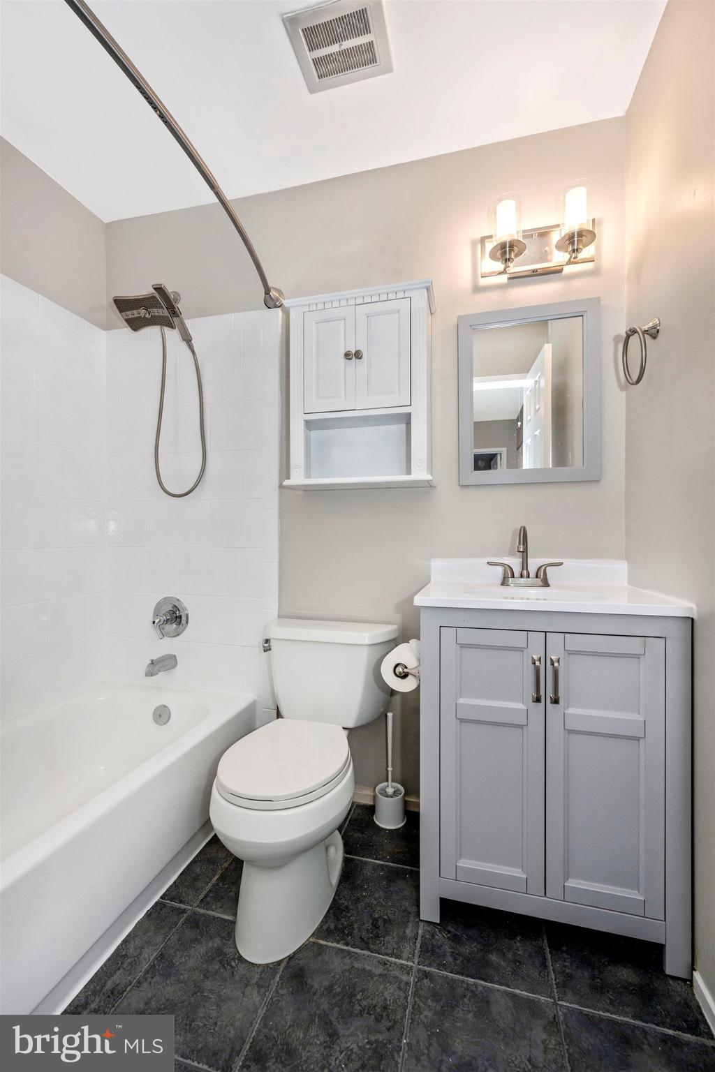 19422 Thomas Farm Road Montgomery Village, MD 20886 - Photo 25 of 52