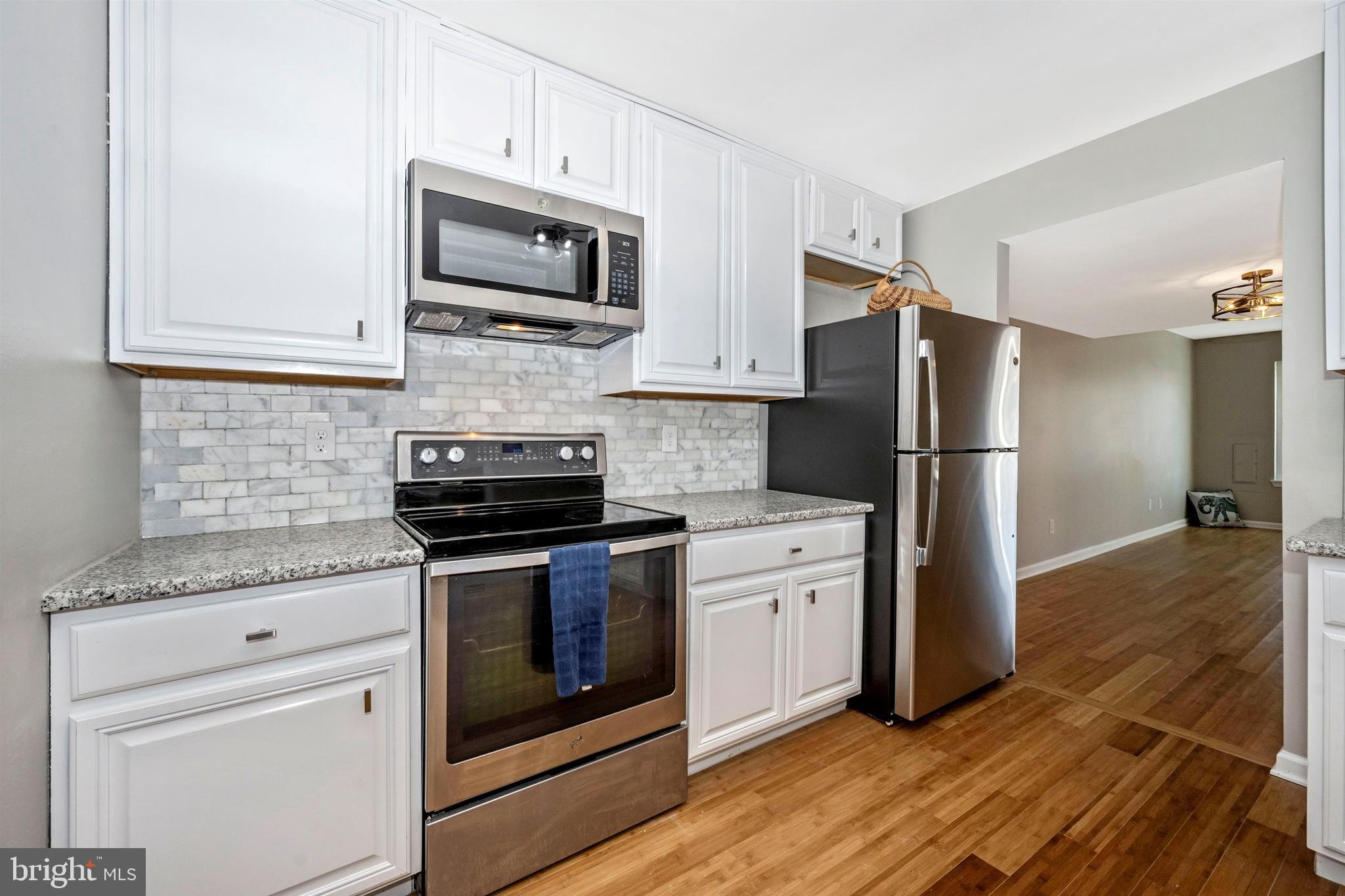19422 Thomas Farm Road Montgomery Village, MD 20886 - Photo 5 of 52