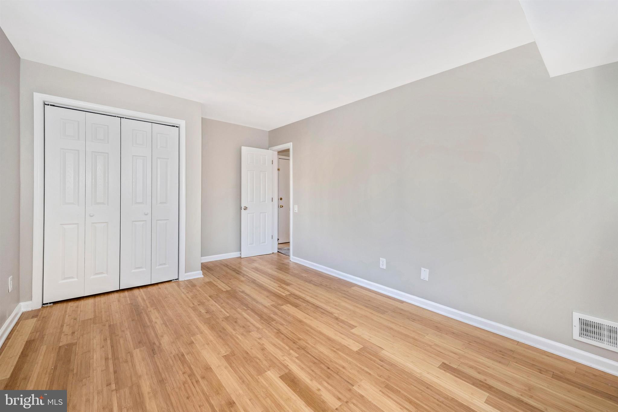 19422 Thomas Farm Road Montgomery Village, MD 20886 - Photo 10 of 52