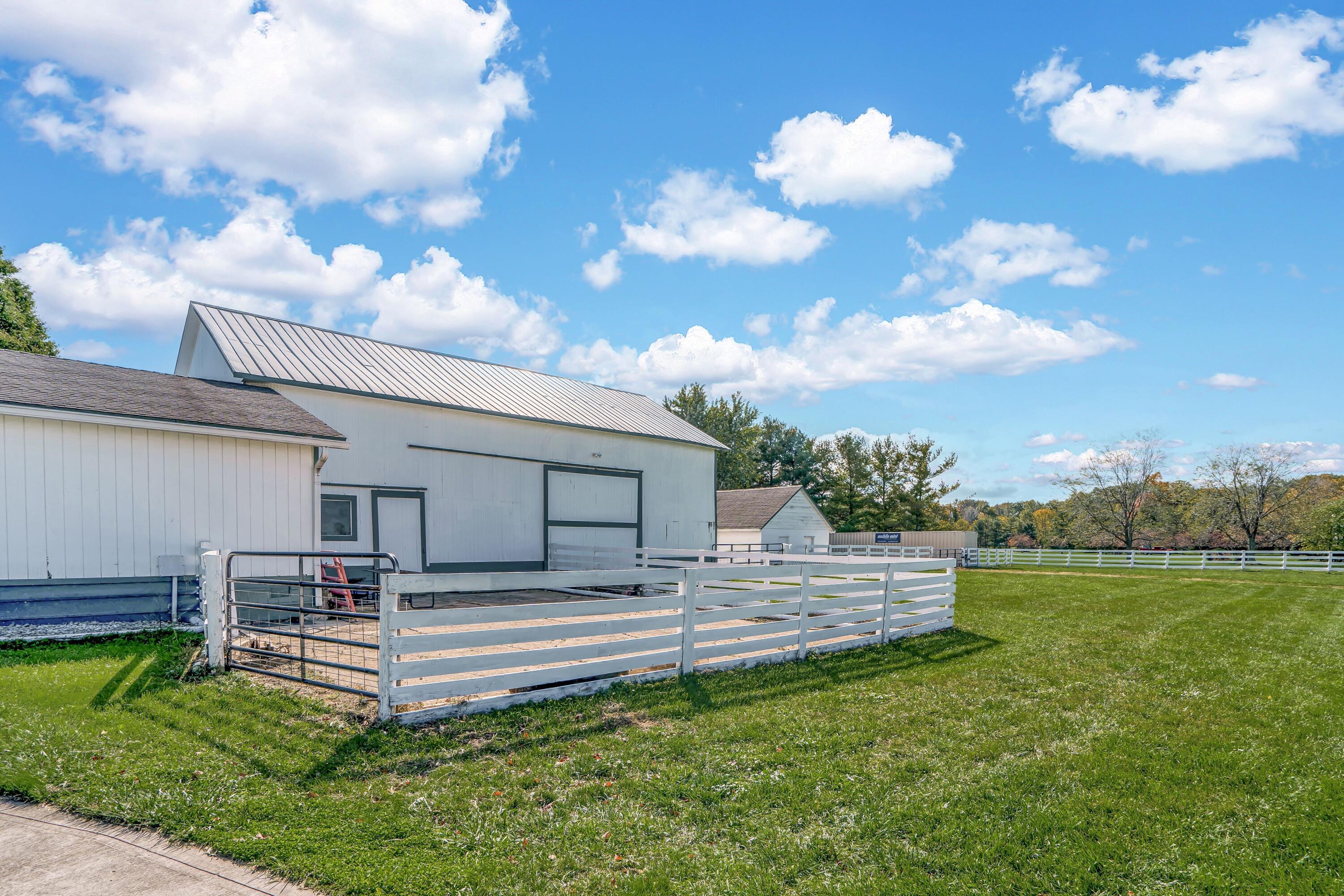 8210 Patterson Road Hilliard, OH 43026 - Photo 75 of 94 Gallery Image 75