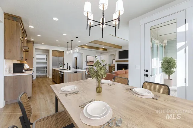 $709,800 | 7026 South Palatino Avenue, Meridian, ID 83642