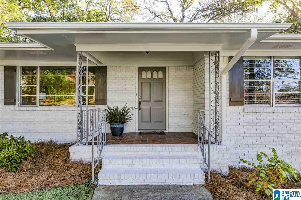 1025 Wickford Road Birmingham, AL 35216 - Photo 2 of 27