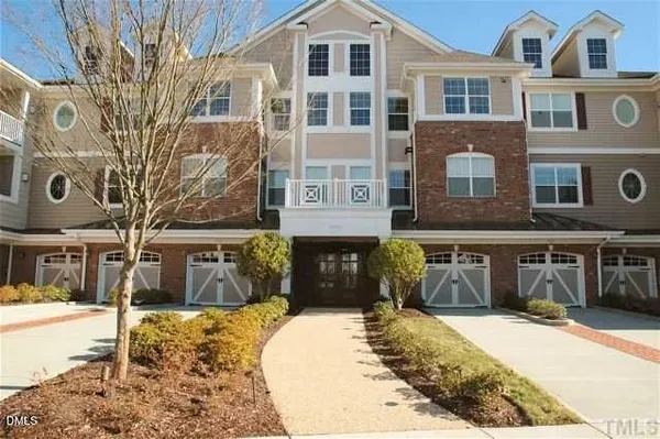 $410,000 | 10400 Rosegate Court, Unit 302, Raleigh, NC 27617