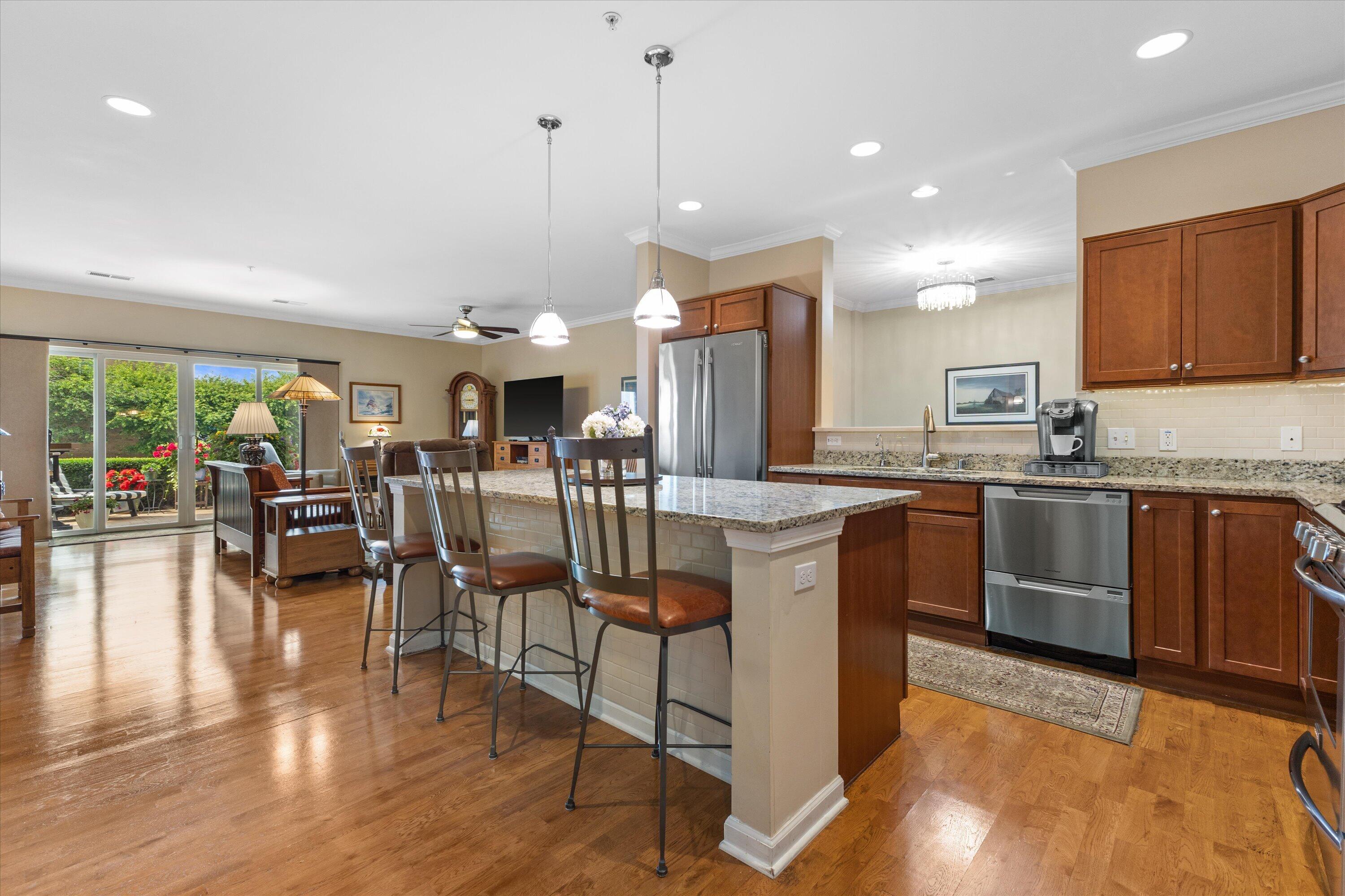 4 Gas Light Drive, Unit 111 Racine, WI 53403 - Photo 6 of 31 Open Design