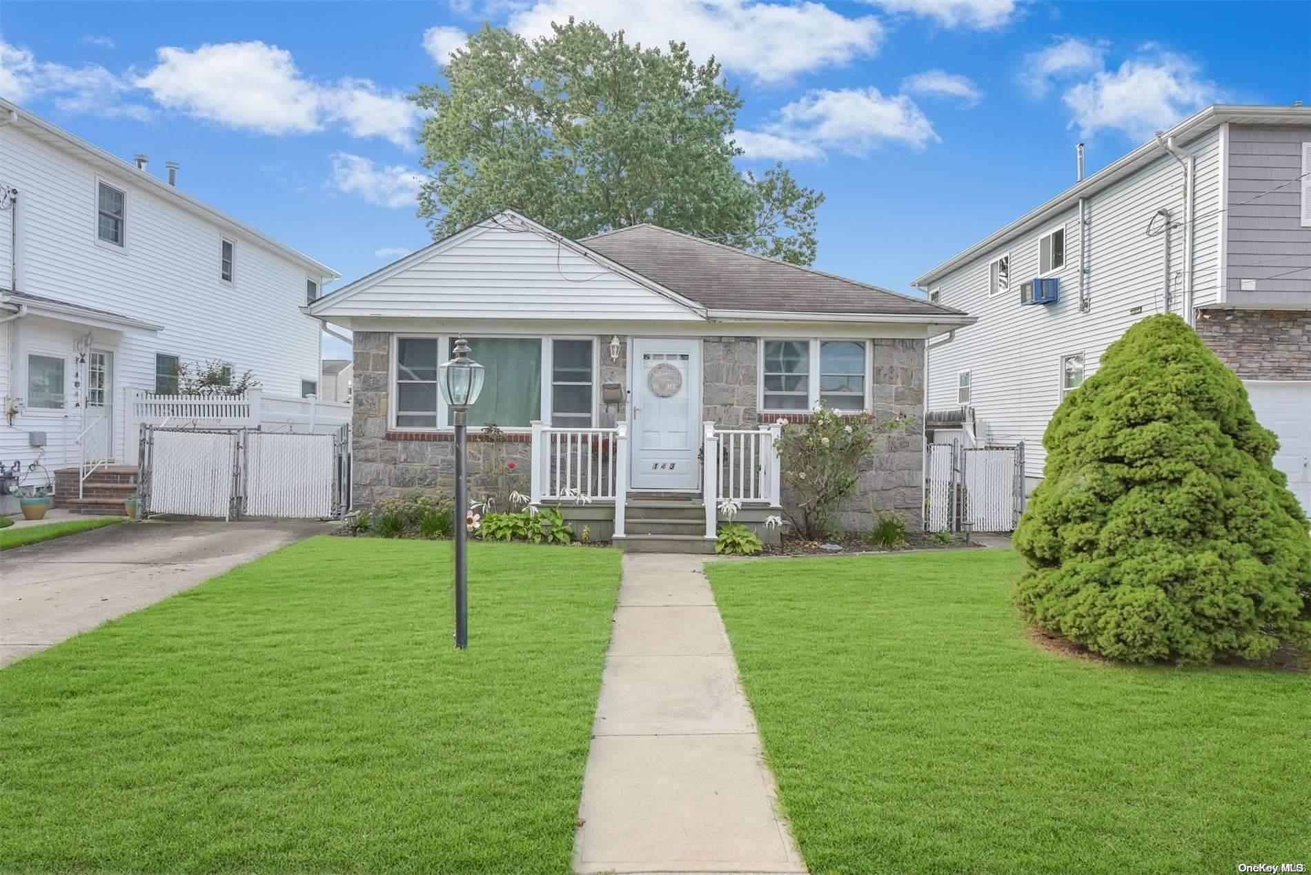 143 West Hampton Road Lindenhurst, NY 11757 - Photo 1 of 1 Gallery Image 1