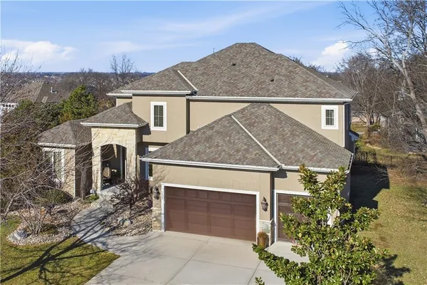 $899,999 | 2628 West 162nd Terrace, Overland Park, KS 66085