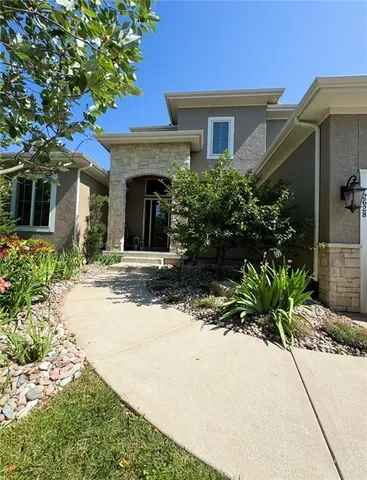 $924,950 | 2628 West 162nd Terrace, Overland Park, KS 66085