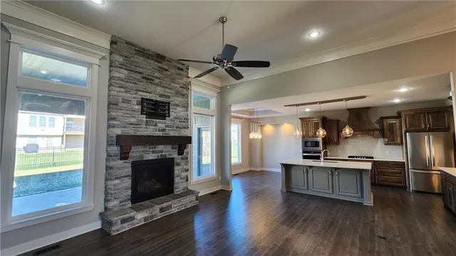 $585,000 | 8140 Northwest 90th Street, Kansas City, MO 64153