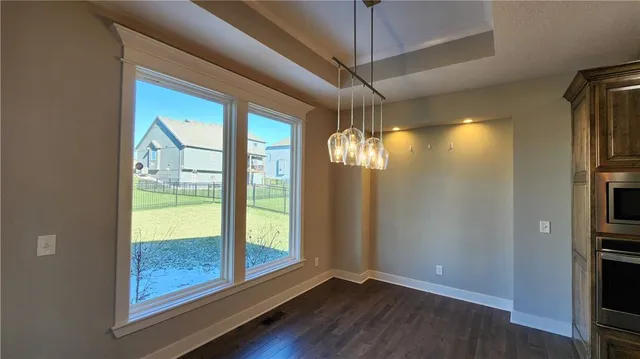 $585,000 | 8140 Northwest 90th Street, Kansas City, MO 64153