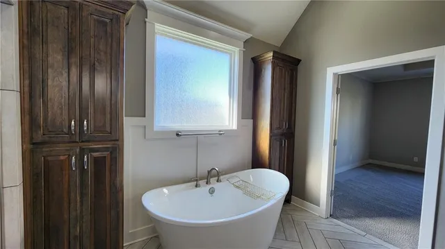 $585,000 | 8140 Northwest 90th Street, Kansas City, MO 64153